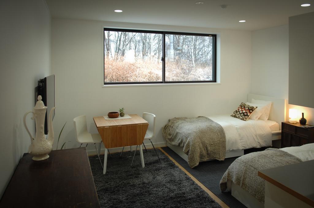 Cortina Apartment Otari Zimmer foto